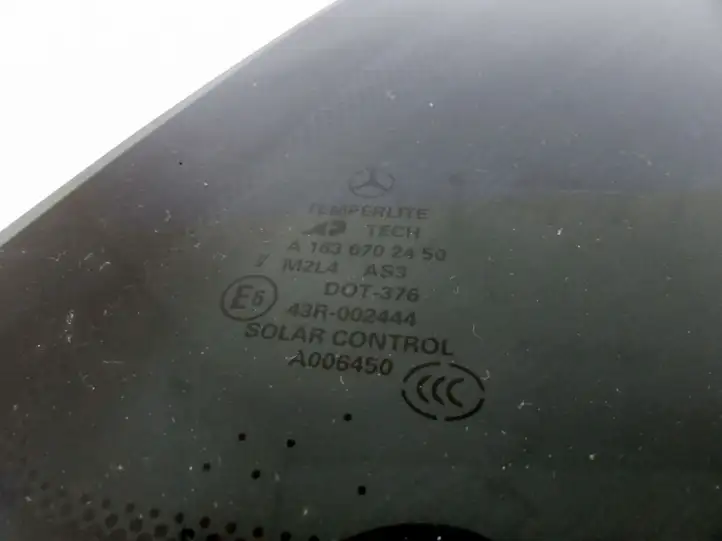 Mercedes-Benz ML W163 (1997 - 2005) Заднее боковое стекло — фото 3