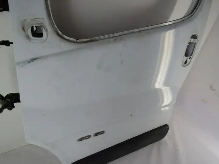 Renault Trafic II (X83) (2002 - 2014) Дверь — фото 2