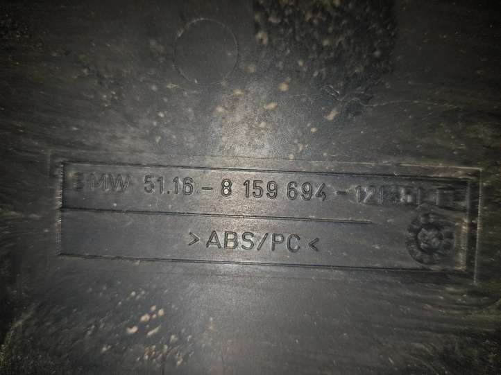 BMW 5 E39 (1996 - 2003)  51168159694 Прикуриватель