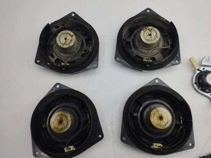 Lexus GS 300 350 430 450h (2004 - 2007)  861600WB10 Комплект звуковой системы
