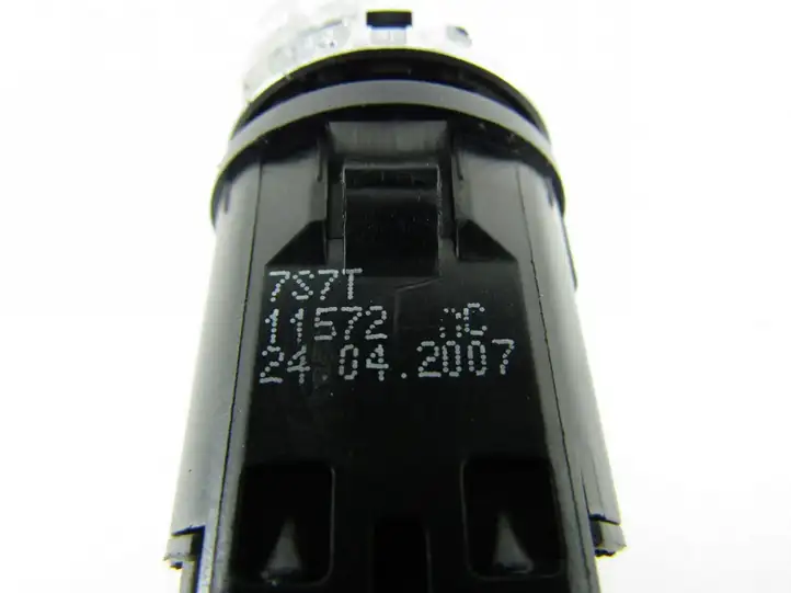 Ford Mondeo MK IV (2007 - 2014) Включатель зажигания и стартера — фото 4