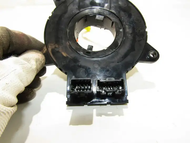 Mazda 6 (2002 - 2005) Контактное кольцо SRS — фото 2