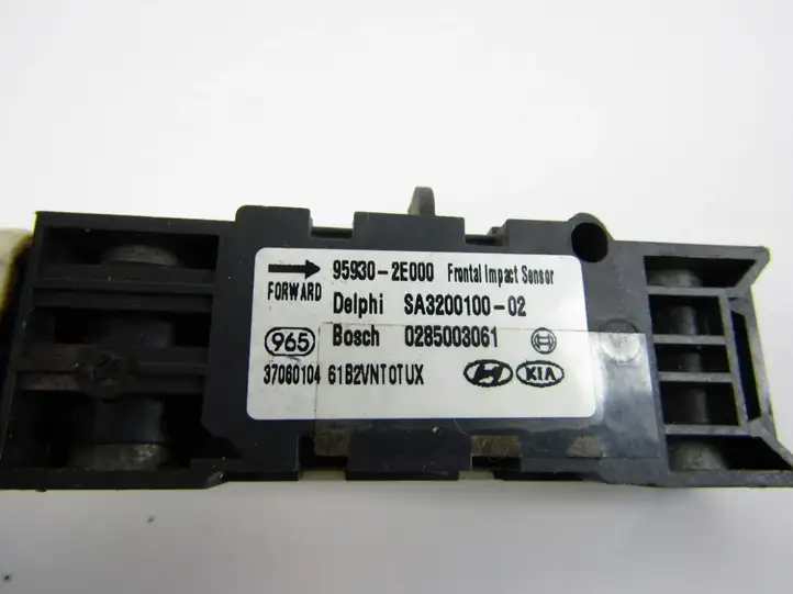 Hyundai Tucson JM (2004 - 2009) Датчик удара SRS — фото 4