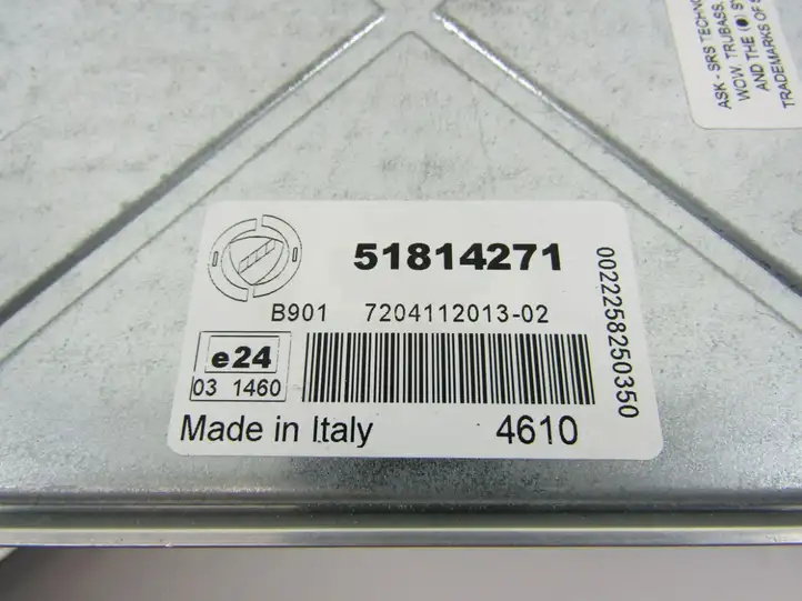 Fiat 500 (2008 - 2015) Усилитель звука — фото 4
