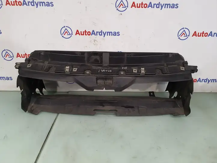 BMW 3 F30 F35 F31 (2012 - 2018) 51747255413 Дефлектор воздуха — фото 1