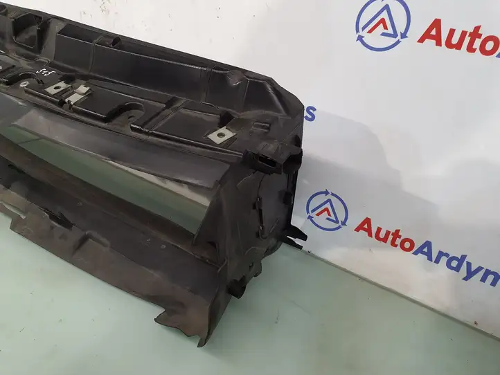 BMW 3 F30 F35 F31 (2012 - 2018) 51747255413 Дефлектор воздуха — фото 4