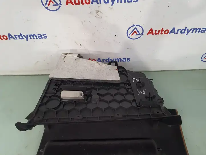 BMW 3 F30 F35 F31 (2012 - 2018) 51169239346 Вещевой ящик — фото 4