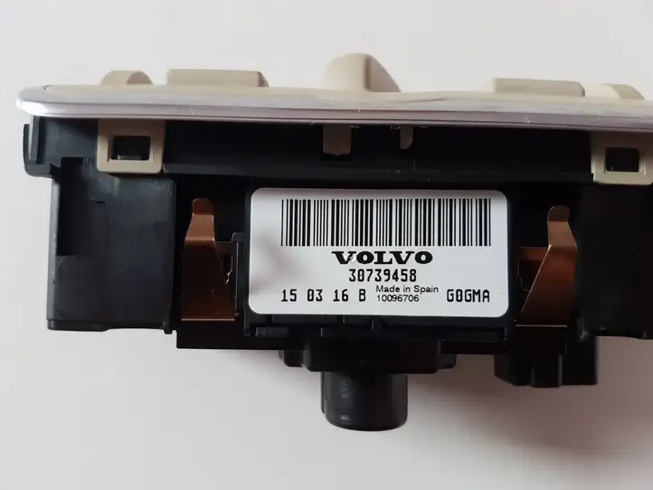 Volvo XC60 (2013 - 2017) 30739458 Включатель фонарей — фото 2