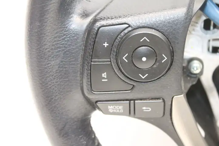 Toyota RAV 4 (XA40) (2012 - 2018) Руль — фото 2