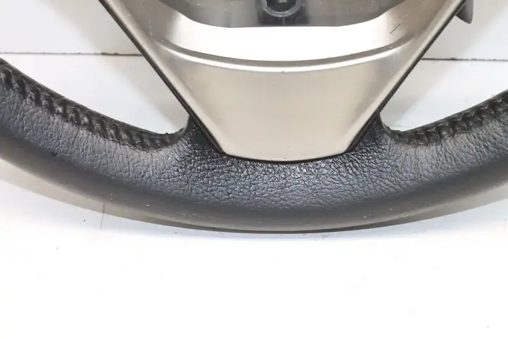 Toyota RAV 4 (XA40) (2012 - 2018) Руль — фото 4