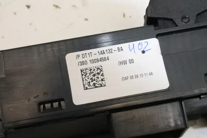 Ford Transit - Tourneo Connect (2009 - 2017) DT1T14A132BA Блок кнопок стеклоподъемников — фото 5