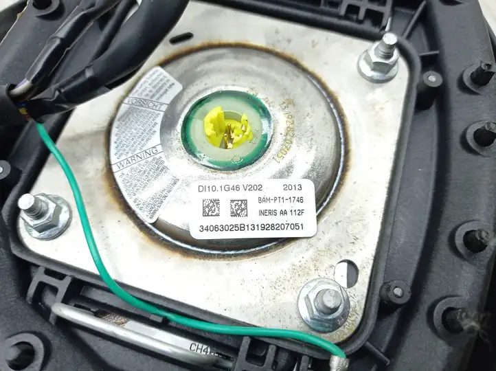 Nissan Qashqai (2010 - 2013) Bampt11746 Подушка безопасности руля — фото 4