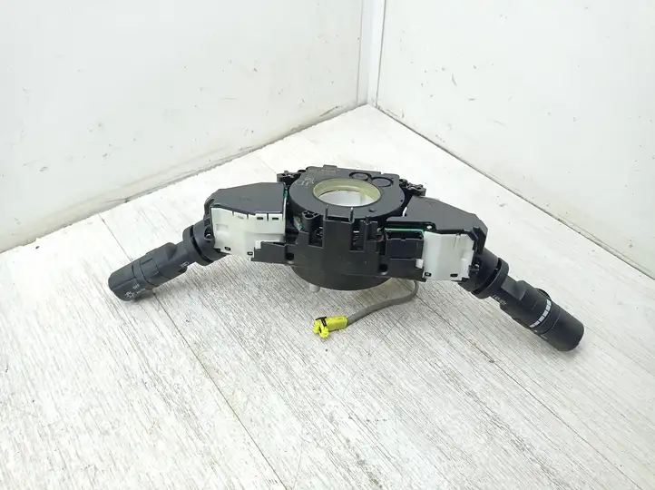Nissan Qashqai (2010 - 2013) 47945JD00A Регулировка рулевой колонки — фото 4