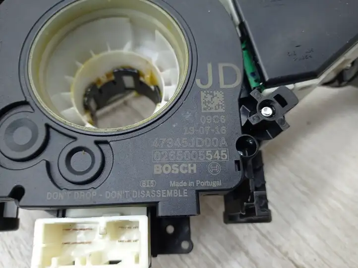 Nissan Qashqai (2010 - 2013) 47945JD00A Регулировка рулевой колонки — фото 5