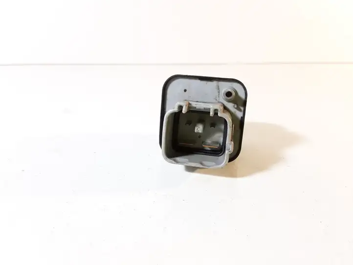 Toyota Corolla E120 E130 (2000 - 2004) 2861067010 Реле накала свечей — фото 3
