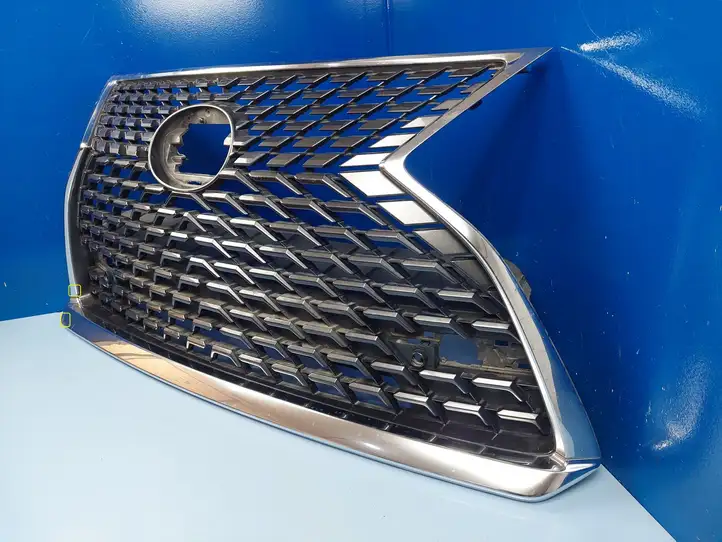 Lexus RX 450H (2019 - ) 5311148390 Верхняя решетка радиатора — фото 10