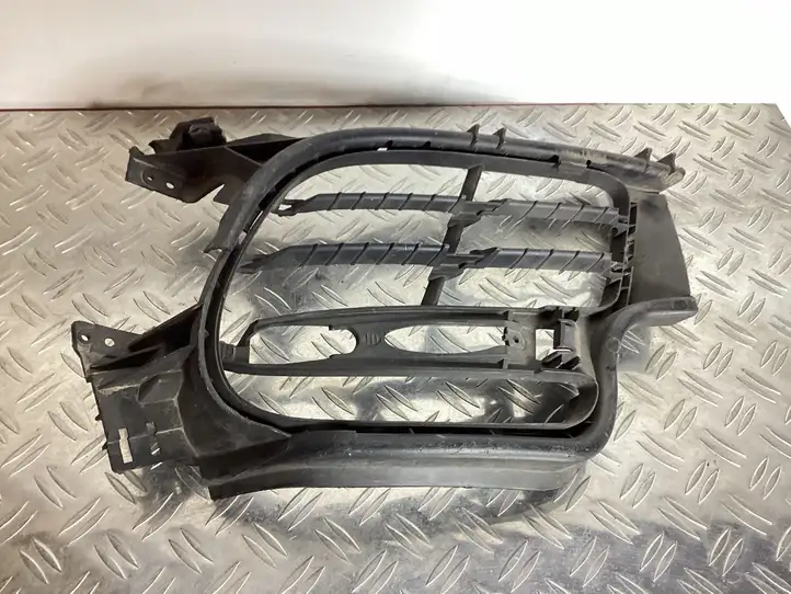 Porsche 911 (2004 - 2013) 99750556306 Решетка противотуманной фары — фото 1