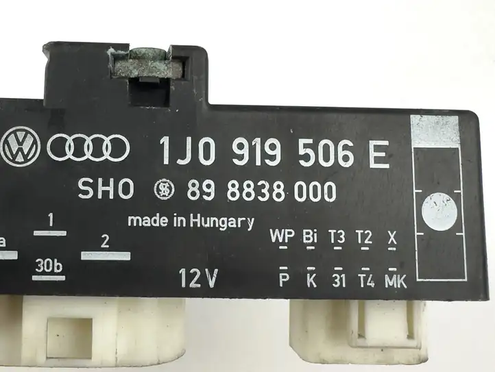 Audi TT Mk1 (2003 - 2006) 1j0919506e Реле вентилятора охлаждения — фото 4