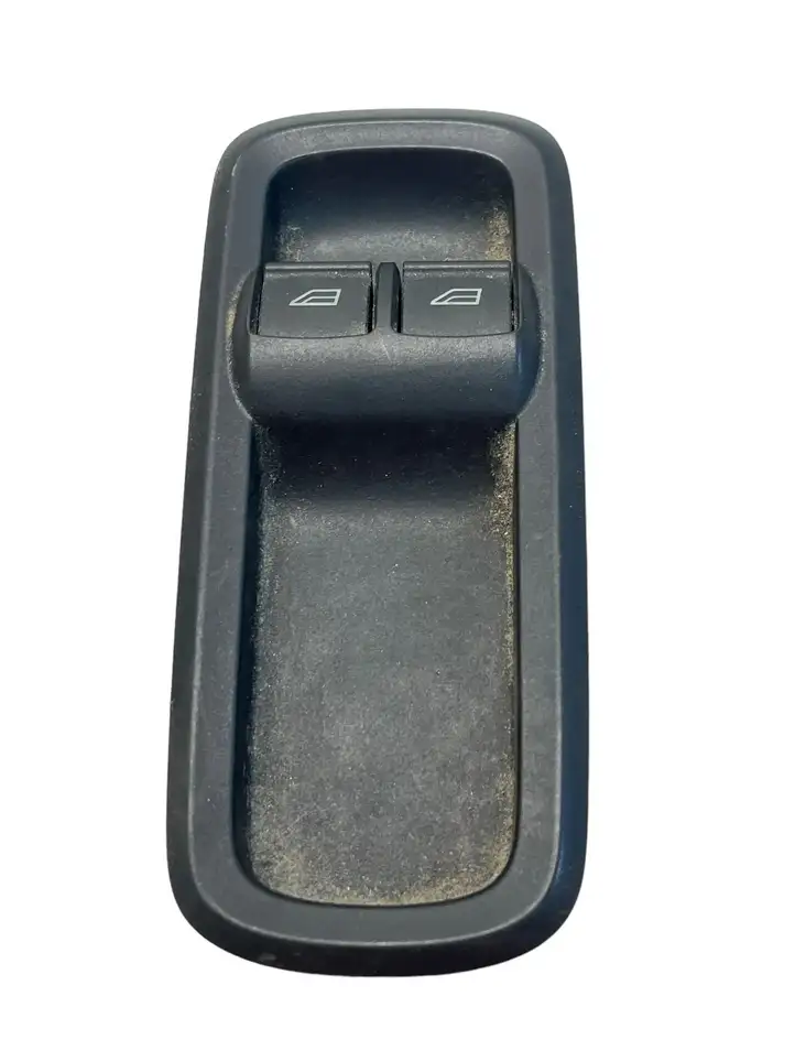 Ford Fiesta (2009 - 2012) 8A6T14A132AC Блок кнопок стеклоподъемников — фото 1
