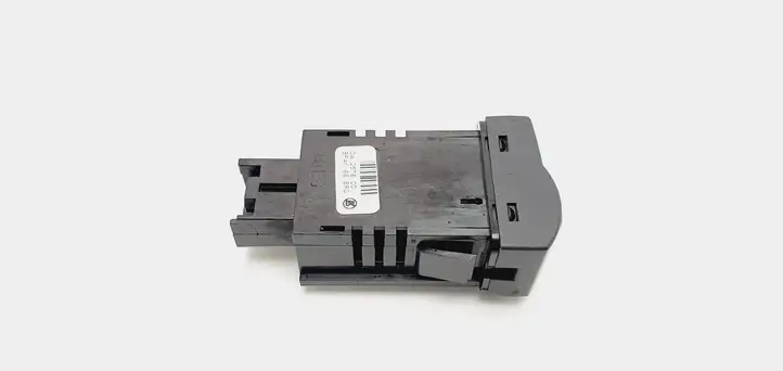 Mazda 3 I (2003 - 2006) BP4K666R0 Включатель регулировки освещения панели — фото 2