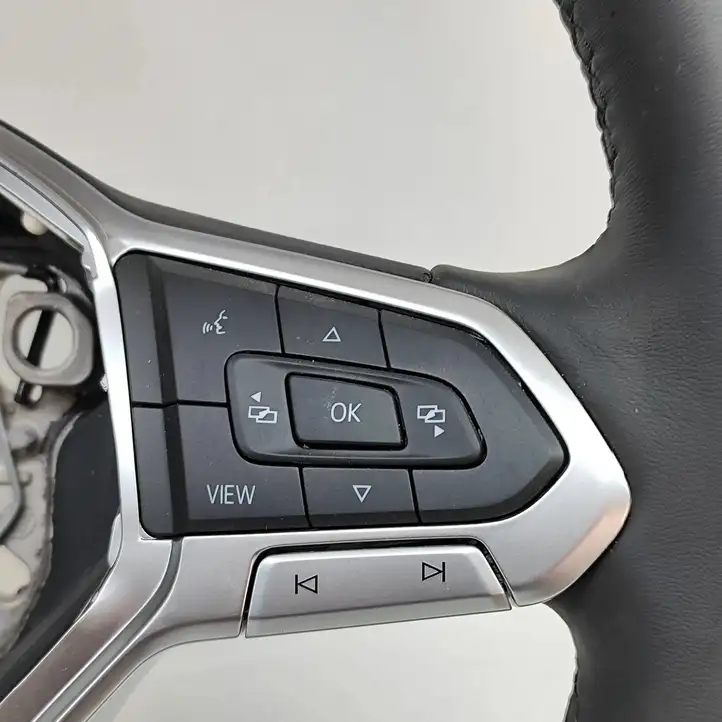 Volkswagen Golf VIII (2019 - ) 312790881340AE Руль — фото 4