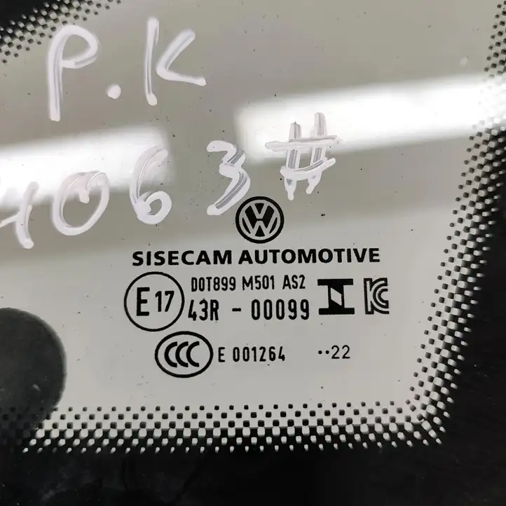 Volkswagen Golf VIII (2019 - ) 43R00099 Треугольное стекло кузова — фото 5