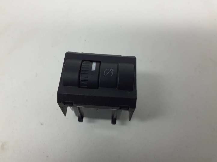 Skoda Octavia Mk2 (1Z) (2004 - 2013)  1Z0941333A Включатель регулировки освещения панели