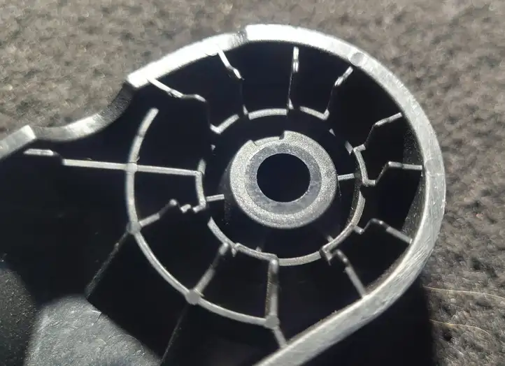 BMW 1 E81 E87 (2004 - 2011) 7058117 Ручка открытия капота — фото 4