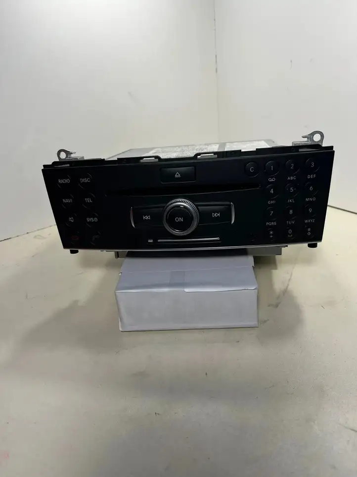 Mercedes-Benz GLK X204 (2008 - 2016) A2049009506 Контроллер мультимедийной системы — фото 3