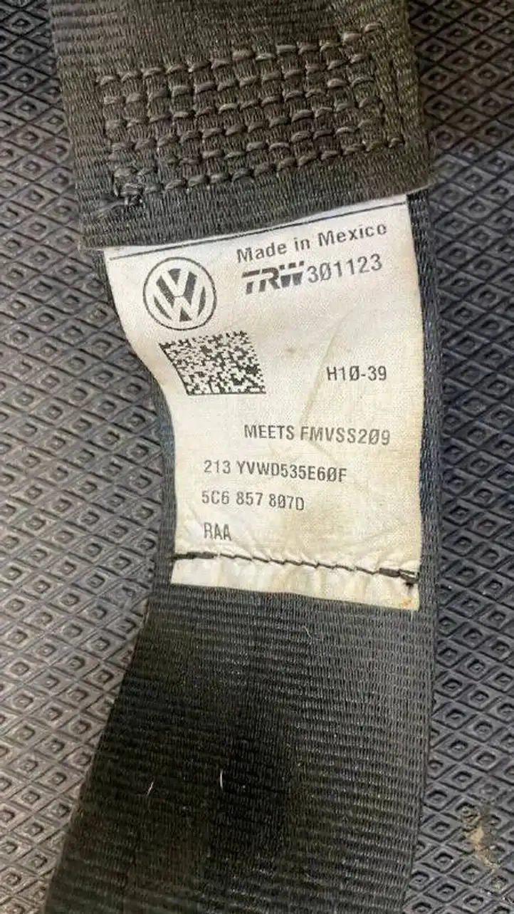 Volkswagen Jetta VI (2011 - 2018) 5C6857807D Задний ремень безопасности — фото 7