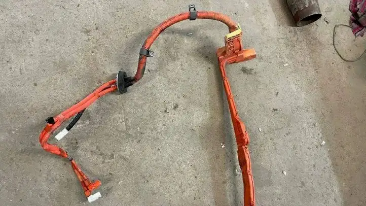 Lexus ES 300h (2012 - 2018) 82164-33160 Прочая электропроводка — фото 2