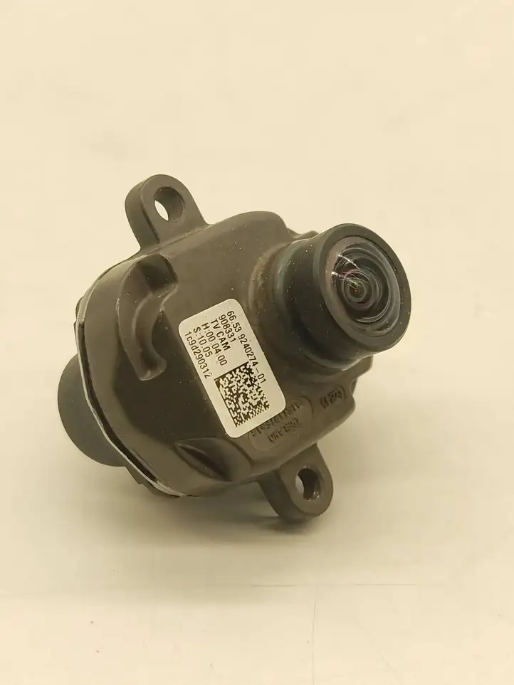 BMW 4 F32 F33 (2013 - 2017) 9240274 Камера в лобовом стекле — фото 1