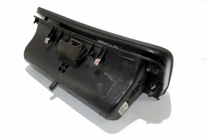 Hyundai H-1, Starex, Satellite (2007 - 2013) Вещевой ящик — фото 2