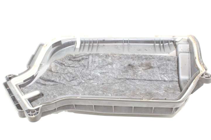 Audi A5 (2007 - 2011)  8K2907613A Крышка ящика предохранителей