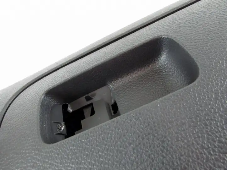 Volkswagen Golf VI (2009 - 2013) Вещевой ящик — фото 1