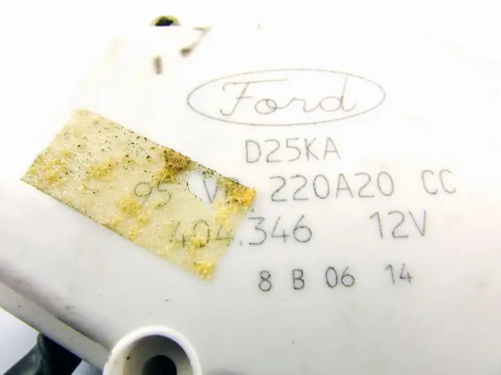 Ford Transit (2000 - 2006) Замок крышки багажника — фото 5