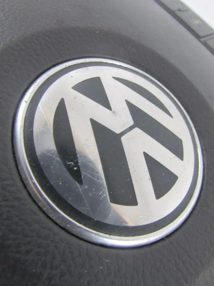 Volkswagen Touareg I (2002 - 2010) Подушка безопасности руля — фото 3