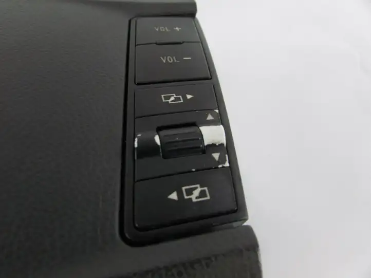 Volkswagen Touareg I (2002 - 2010) Подушка безопасности руля — фото 5