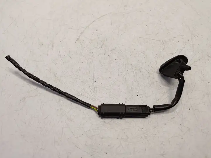 Mini One Cooper R50-53 (2000 - 2012) 61667146378 Форсунка омывателя лобового стекла — фото 3