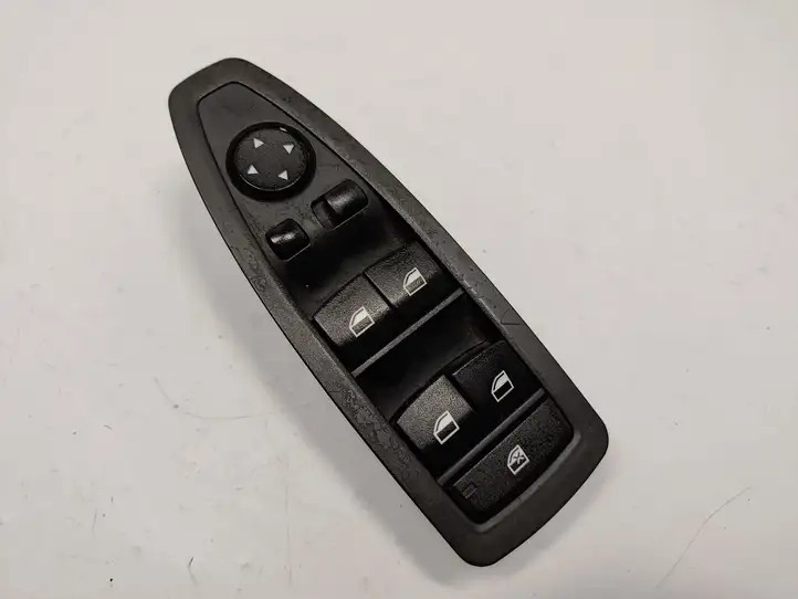 BMW 3 F30 F35 F31 (2012 - 2018) 9208111 Блок кнопок стеклоподъемников — фото 1