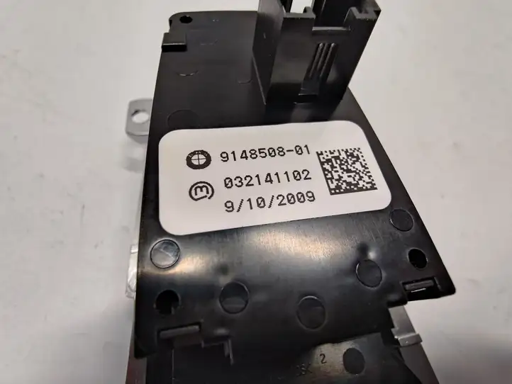 BMW X5 E70 (2006 - 2013) 9148508 Кнопка ручного тормоза — фото 3