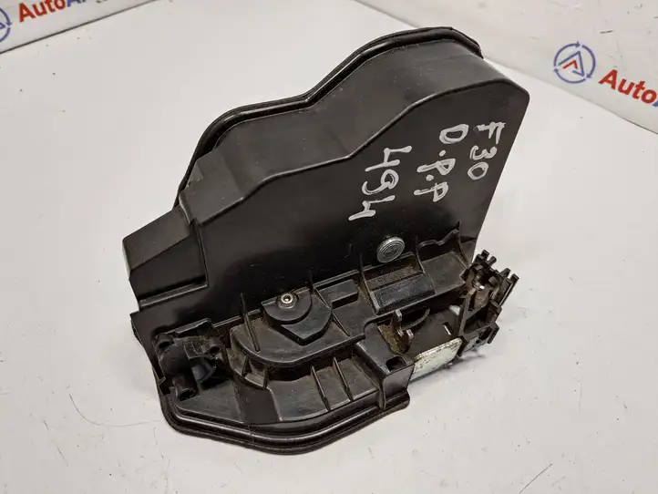 BMW 3 F30 F35 F31 (2012 - 2018) 7229458 Замок передней двери — фото 2
