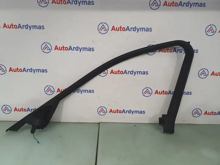 BMW 3 F30 F35 F31 (2012 - 2018) 51337259384 Прочая отделка передней двери — фото 1