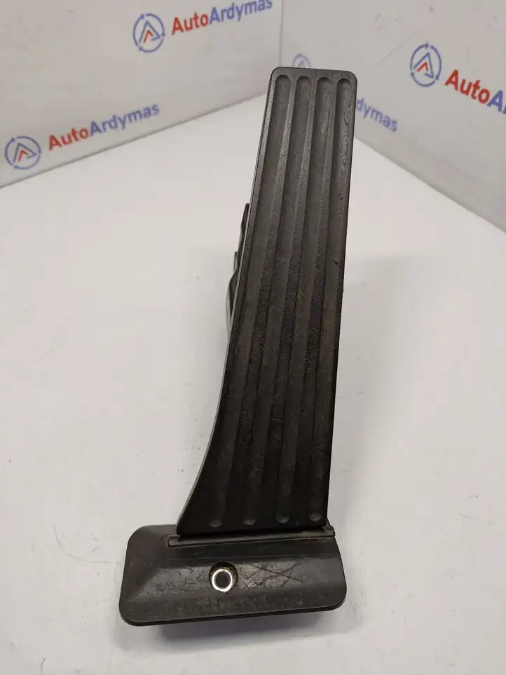 BMW 3 F30 F35 F31 (2012 - 2018) 35426853175 Педаль акселератора — фото 1