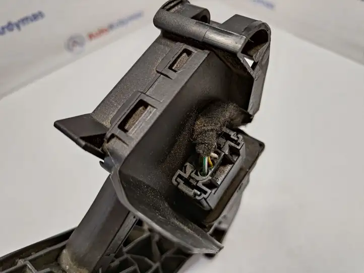 BMW 3 F30 F35 F31 (2012 - 2018) 35426853175 Педаль акселератора — фото 2