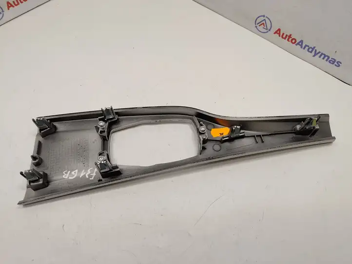 BMW 3 F30 F35 F31 (2012 - 2018) 9218920 Другая деталь консоли (туннеля) — фото 2