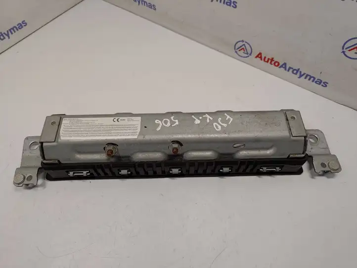 BMW 3 F30 F35 F31 (2012 - 2018) 9228652 Коленная подушка безопасности — фото 3
