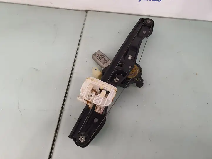 BMW 3 F30 F35 F31 (2012 - 2018) 51357281888 Стеклоподъемник передней двери (комплект) — фото 2