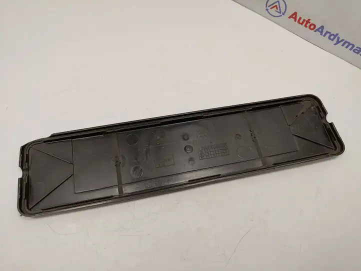 BMW 5 E60 E61 (2004 - 2010) 7114889 Крышка GPS-антенны — фото 2