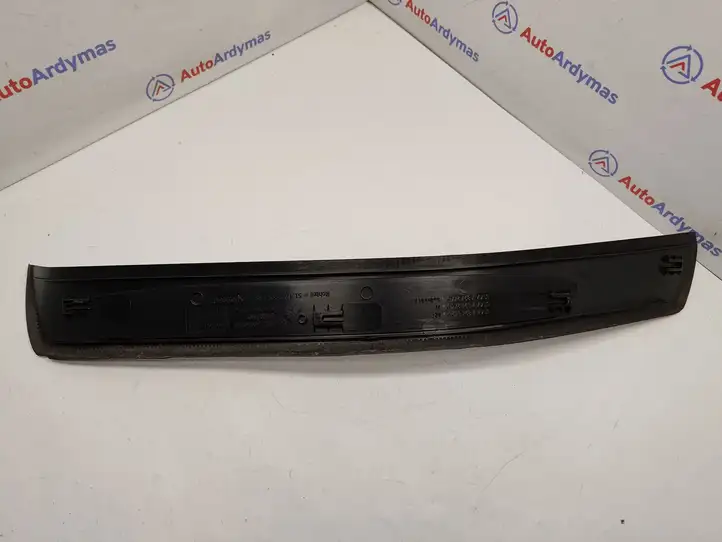 BMW 5 E60 E61 (2004 - 2010) 51477897246 Внутренняя отделка заднего порога — фото 2